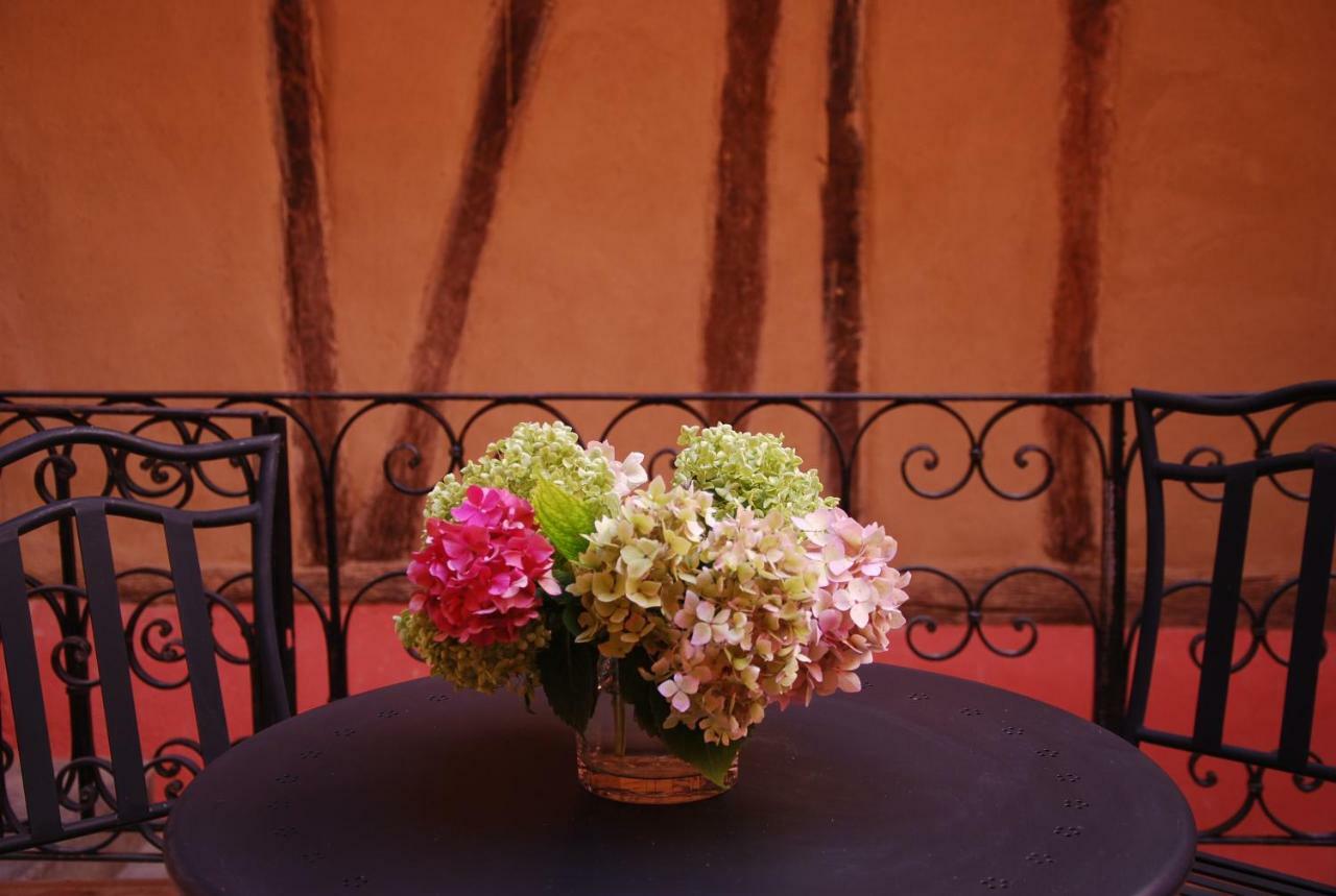 Bed and Breakfast Ombre Rose Le Fousseret Exterior foto