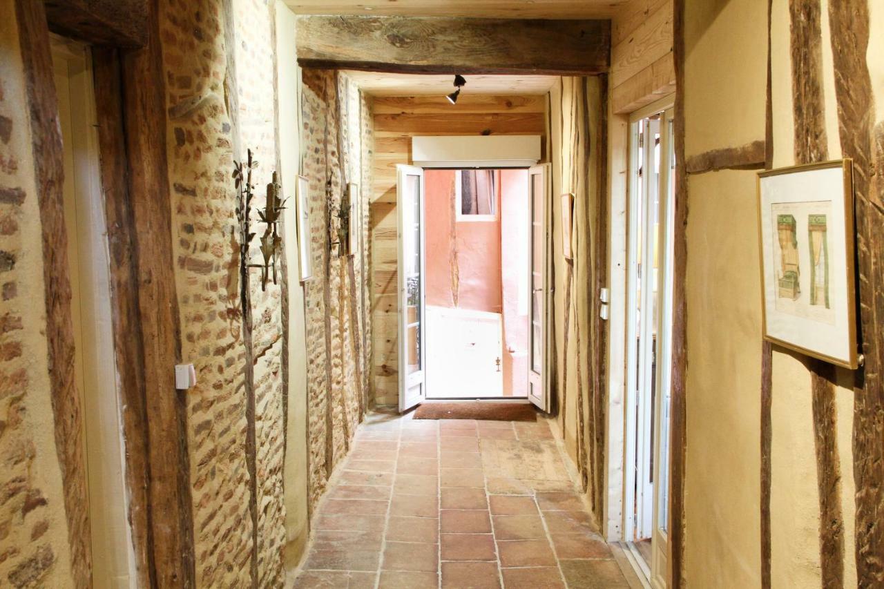 Bed and Breakfast Ombre Rose Le Fousseret Exterior foto