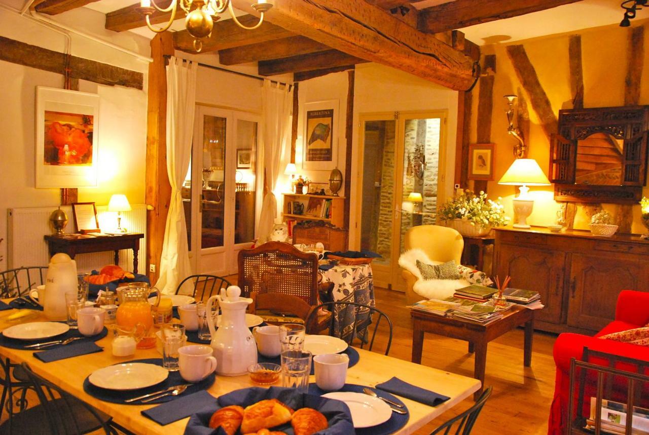 Bed and Breakfast Ombre Rose Le Fousseret Exterior foto