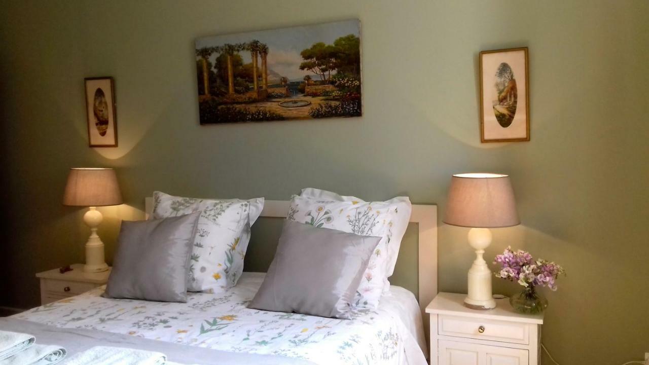Bed and Breakfast Ombre Rose Le Fousseret Exterior foto