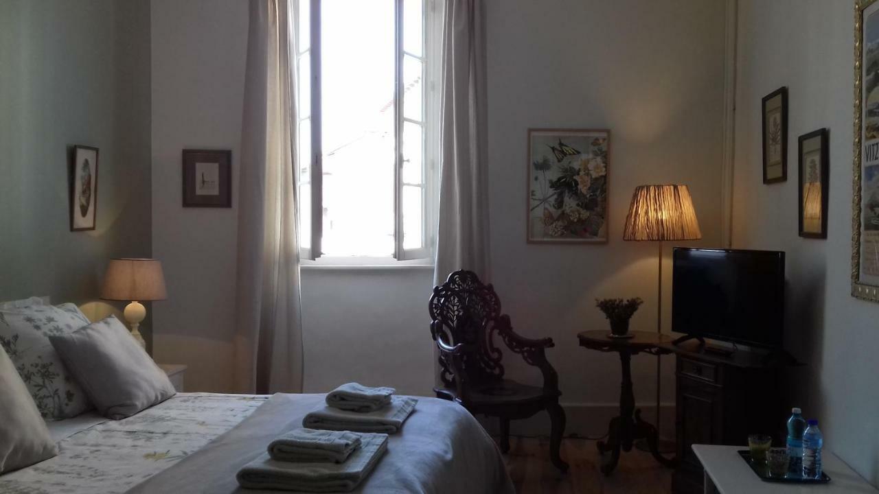 Bed and Breakfast Ombre Rose Le Fousseret Exterior foto